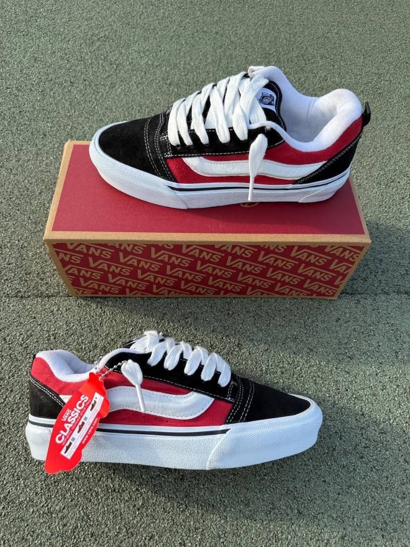Vans Knu Skool